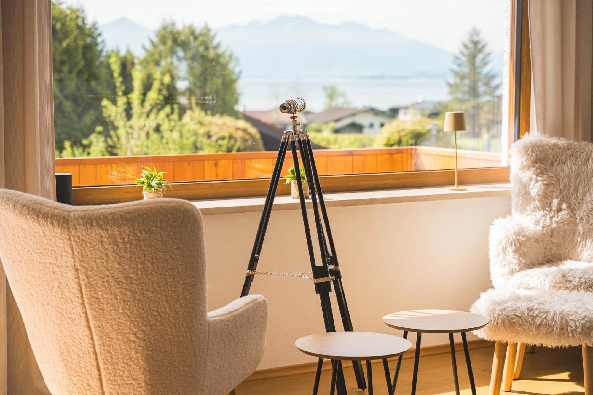Chalet Am See - Seeblick Bergblick Modern Charmant Neu Seeon-Seebruck Exterior photo